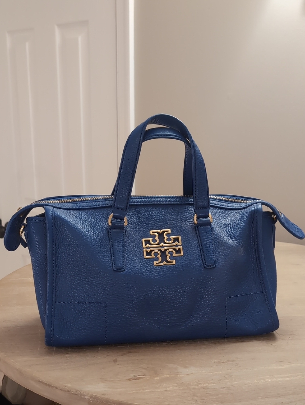Tory Burch Britten Crossbody Satchel Bag - Pebbled Royal Blue Leather +Gold Logo